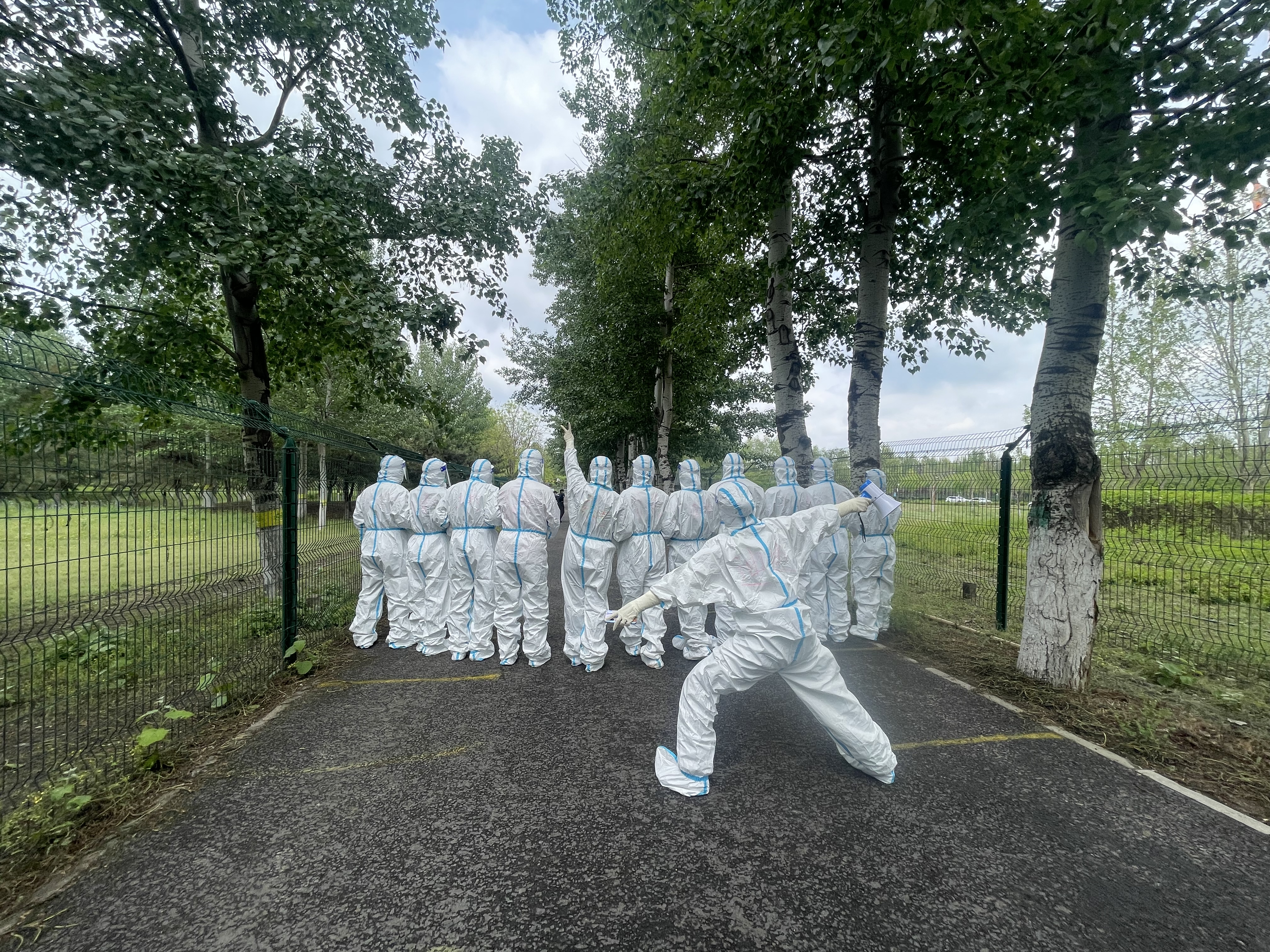 有速率，，，，，，有力度！亦庄DG视讯集团员工助力核酸采样！