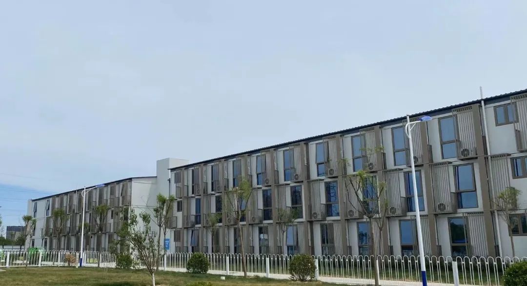 暂时的“家”，，，，，满满的爱！亦城集中医学视察点战“疫”纪实